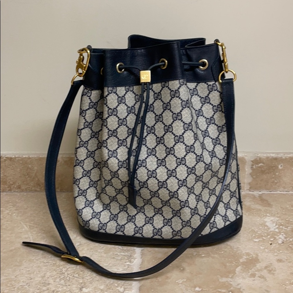 Authentic Vintage Gucci Navy Monogram Bucket bag